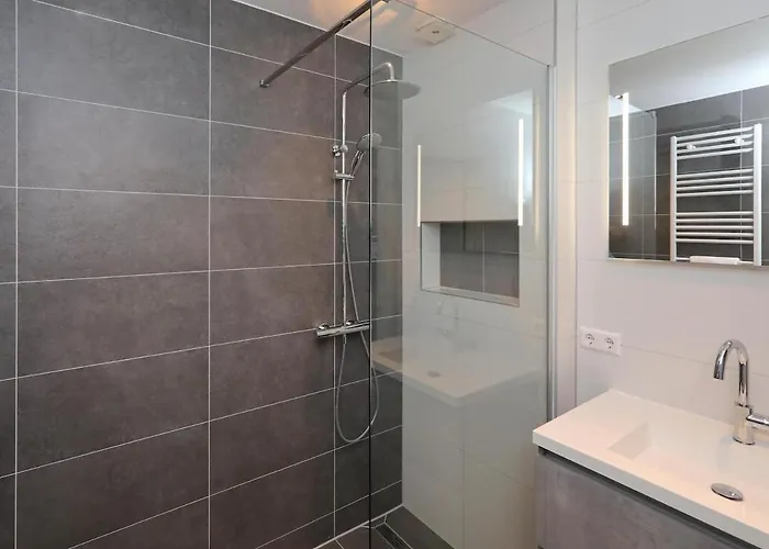 Vakantiehuis House Hollandse Tulp - 2 Km From The *