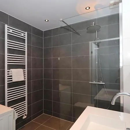 House Hollandse Tulp - 2 Km From The 노르트바이커하우트